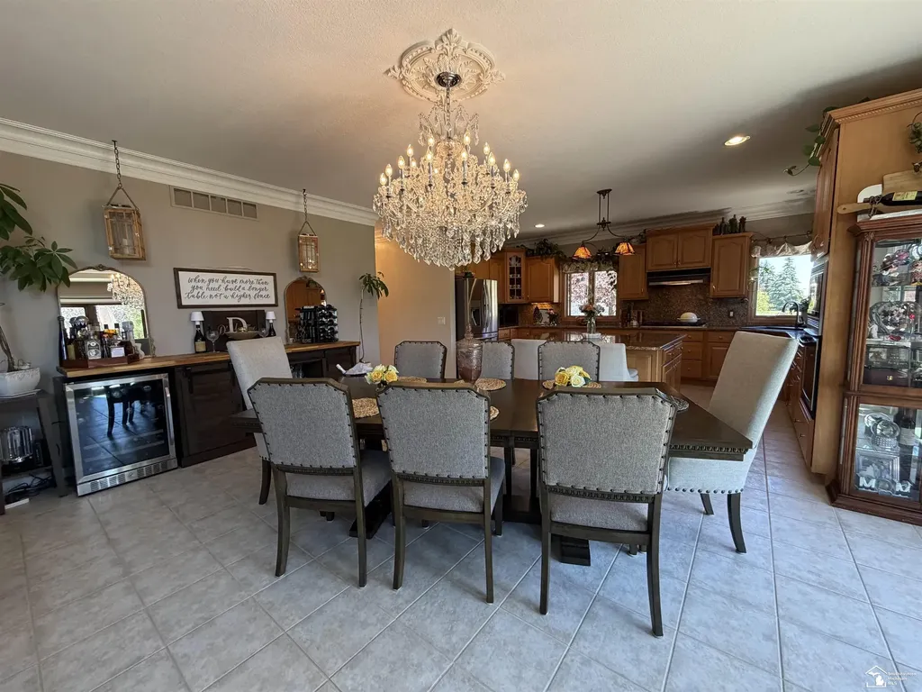 8424 Eagle Pointe Drive Unknown City MI 48166