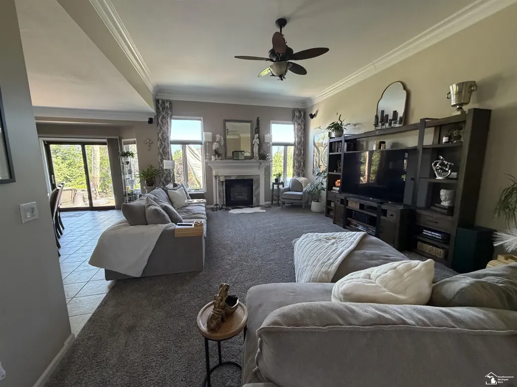 8424 Eagle Pointe Drive Unknown City MI 48166