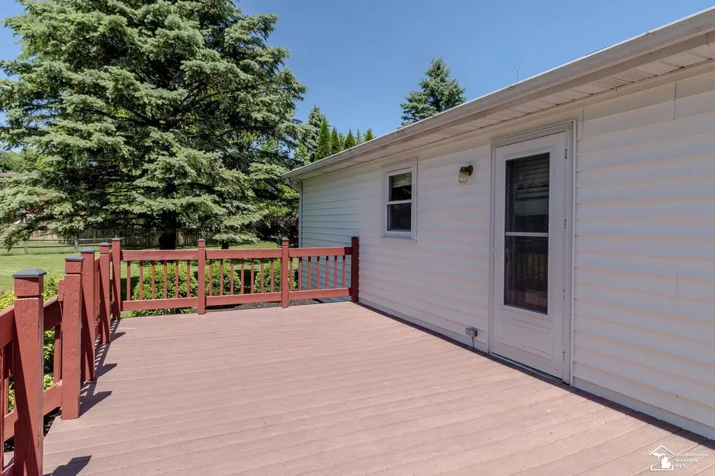 1955 Brookton Drive Bedford Township MI 48182