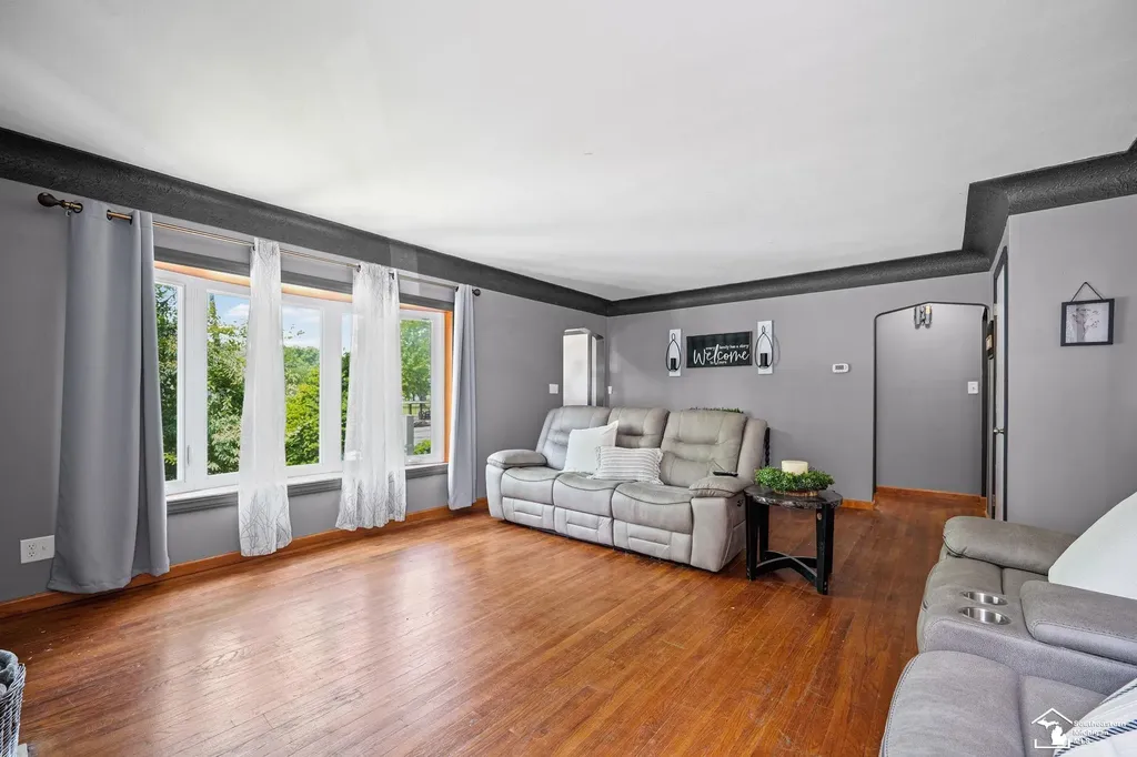 15524 Parkwood Drive Monroe Charter Township MI 48161