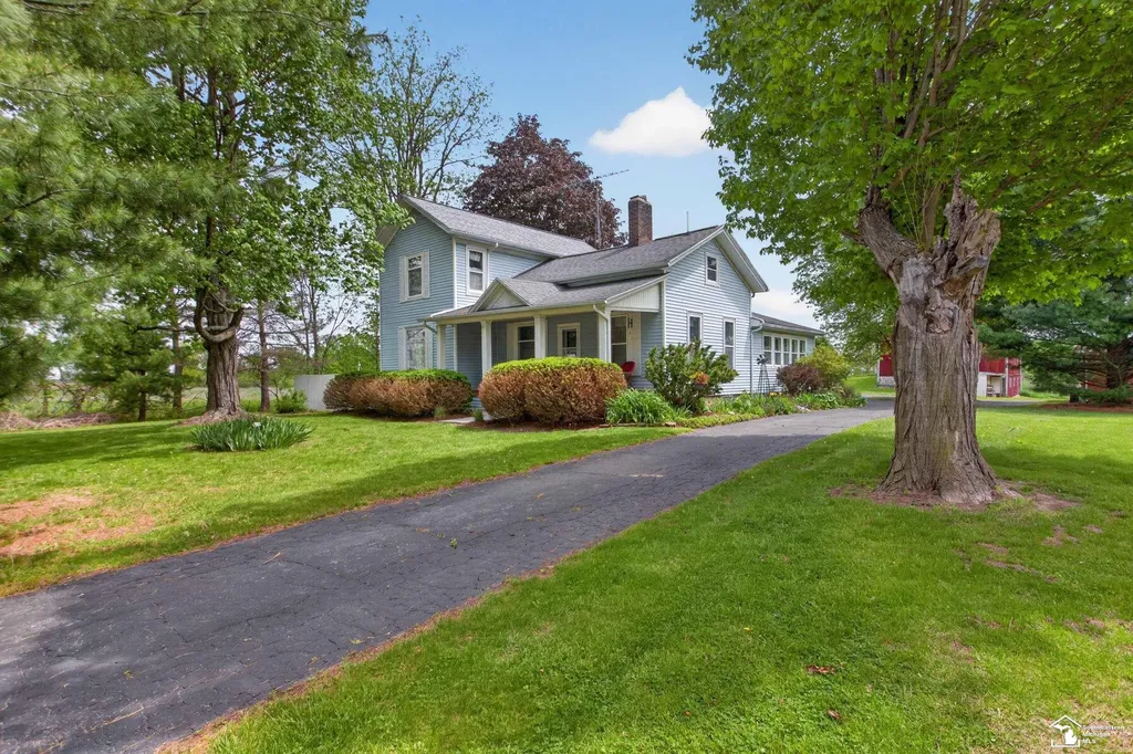 4691 Jackson Road Leslie Township MI 49251
