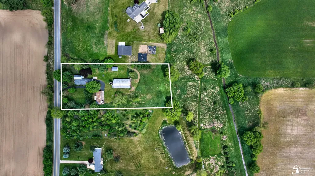4691 Jackson Road Leslie Township MI 49251