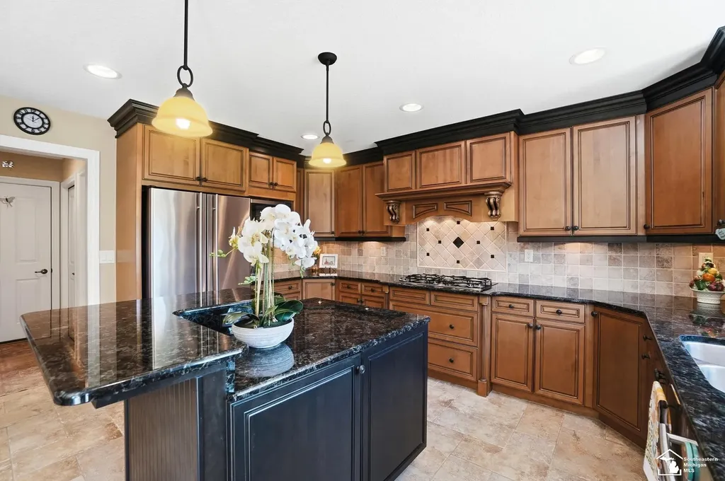 1042 Saint James Park Avenue Monroe Charter Township MI 48161