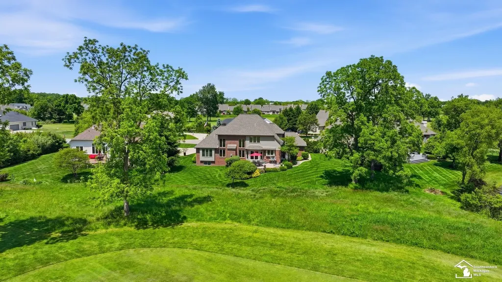 1042 Saint James Park Avenue Monroe Charter Township MI 48161