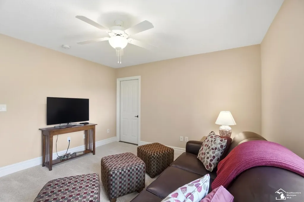 1042 Saint James Park Avenue Monroe Charter Township MI 48161