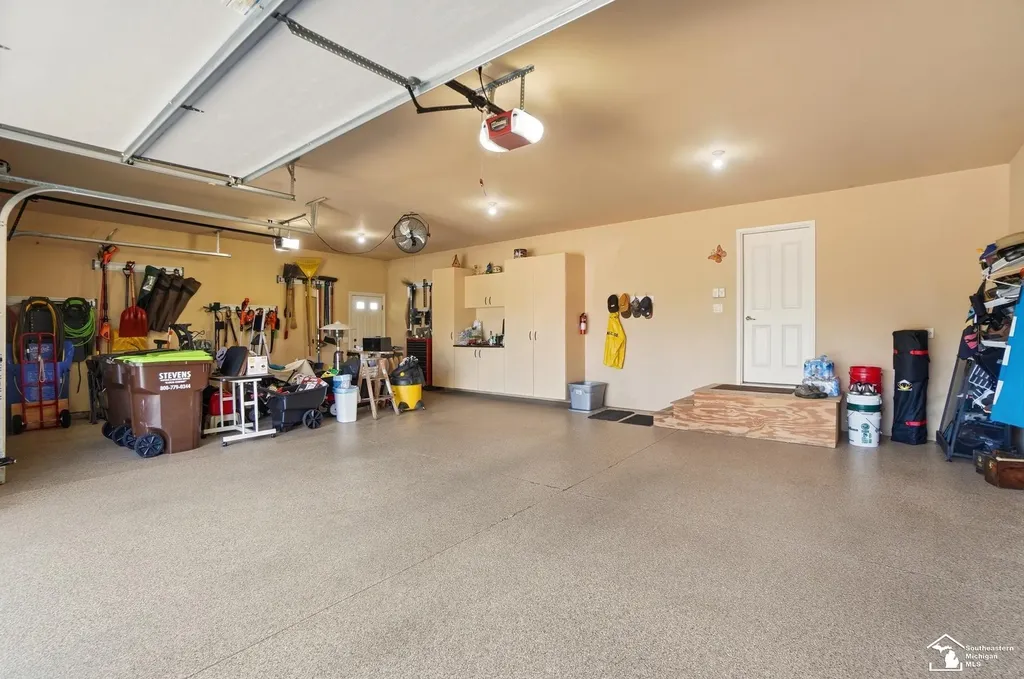 1042 Saint James Park Avenue Monroe Charter Township MI 48161