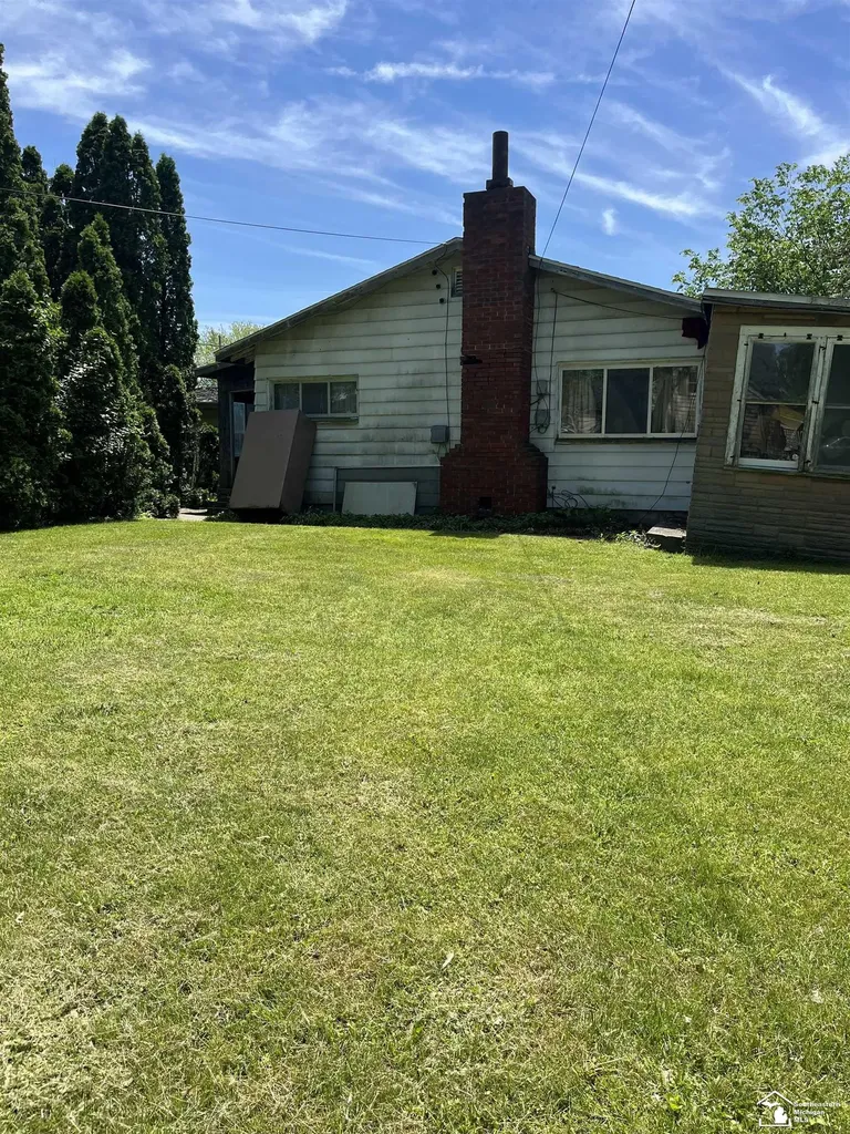 13698 Laplaisance Road Monroe City MI 48161