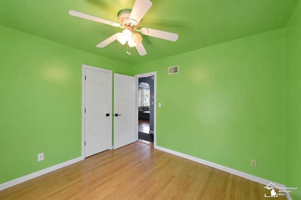5864 Edgewood Boulevard Monroe Charter Township MI 48161