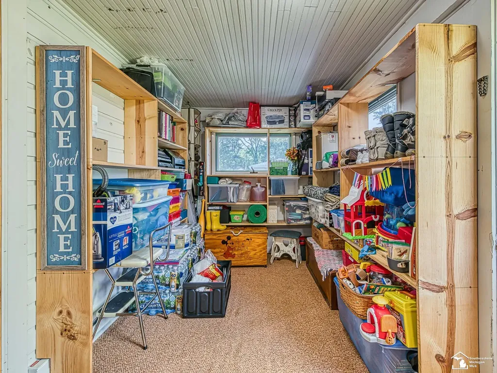 1736 Meadow Drive Frenchtown Township MI 48162