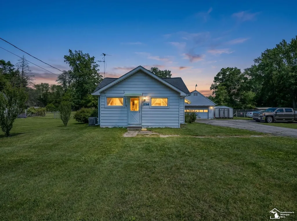1736 Meadow Drive Frenchtown Township MI 48162