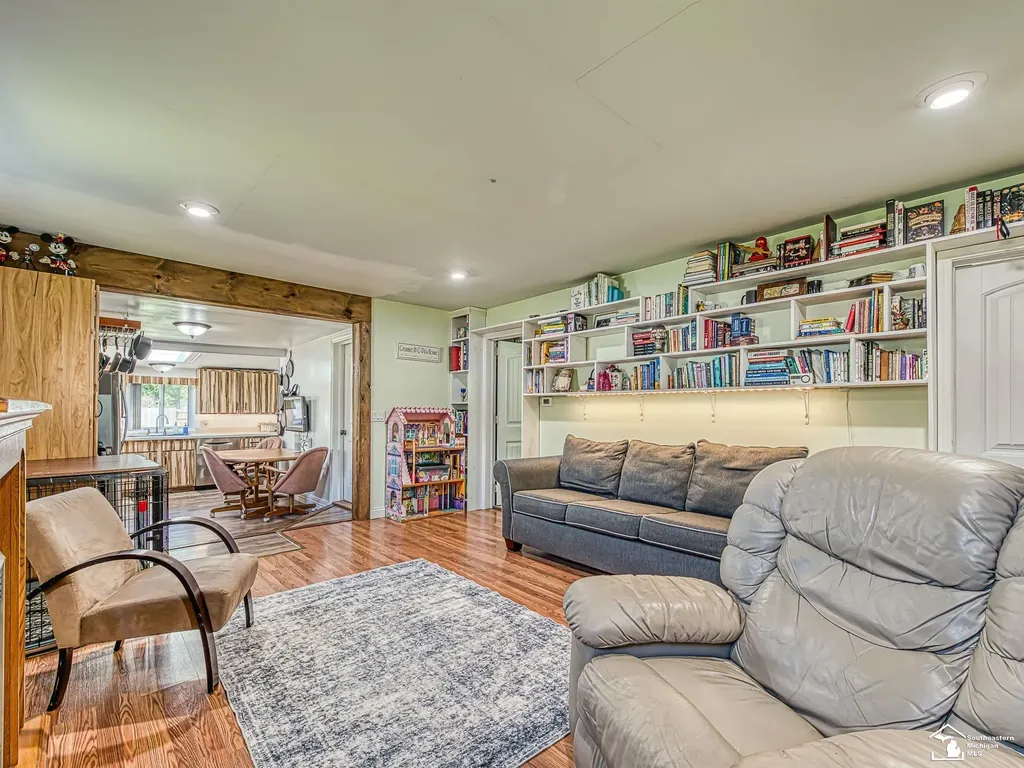 1736 Meadow Drive Frenchtown Township MI 48162