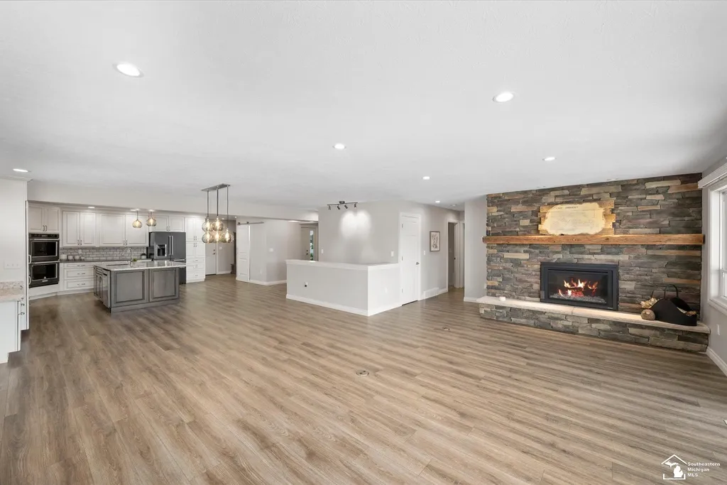 14598 Kildare Lane Somerset Township MI 49233