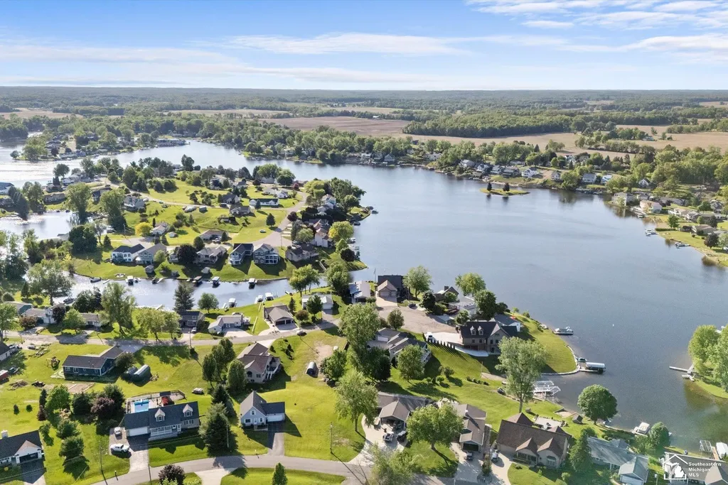 14598 Kildare Lane Somerset Township MI 49233