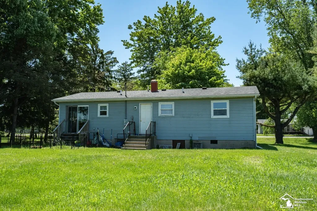 16788 Ida West Road Summerfield Township MI 49270