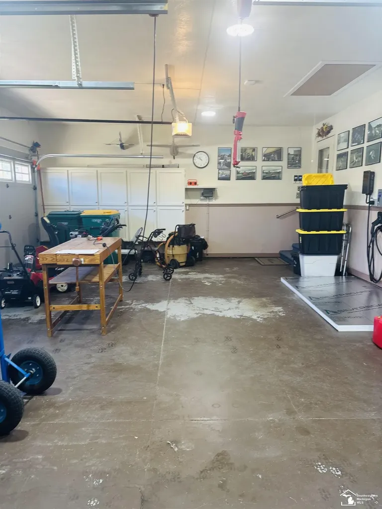 17029 Pintail Drive Brownstown Charter Township MI 48173