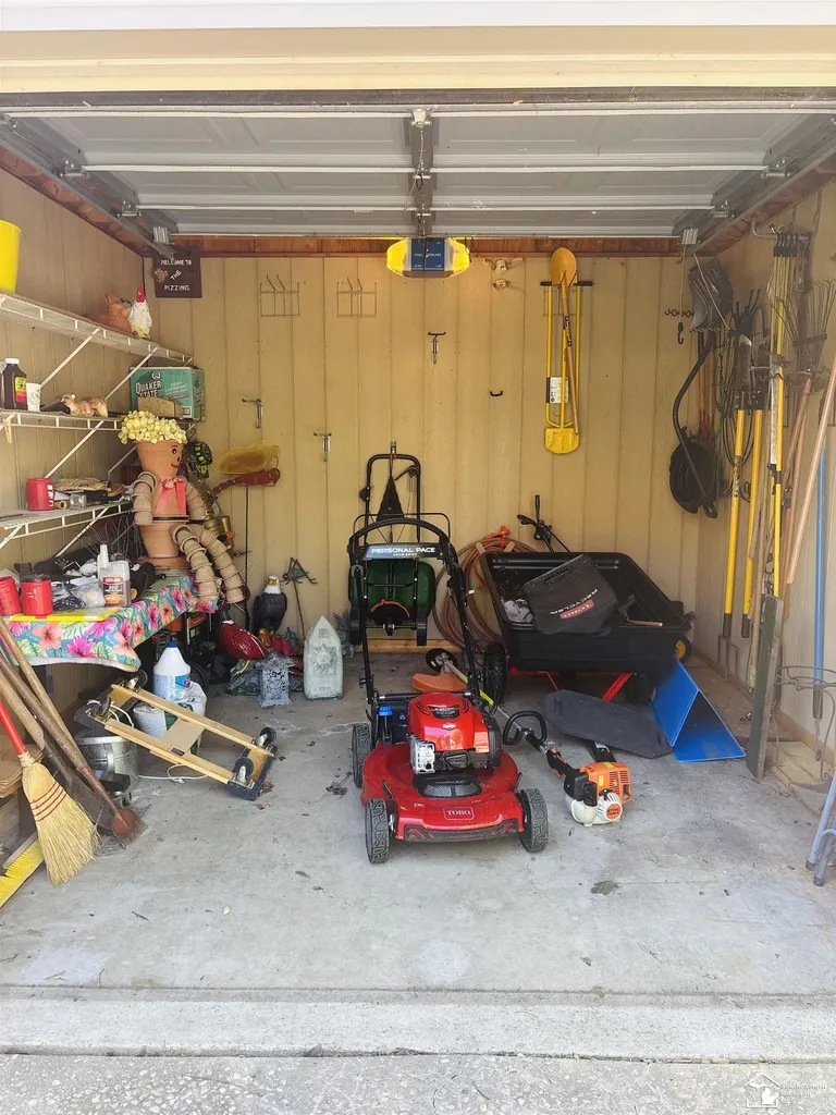 17029 Pintail Drive Brownstown Charter Township MI 48173