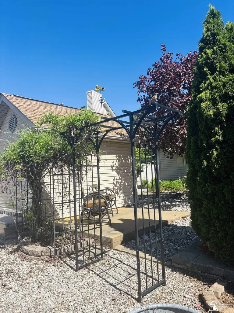 17029 Pintail Drive Brownstown Charter Township MI 48173
