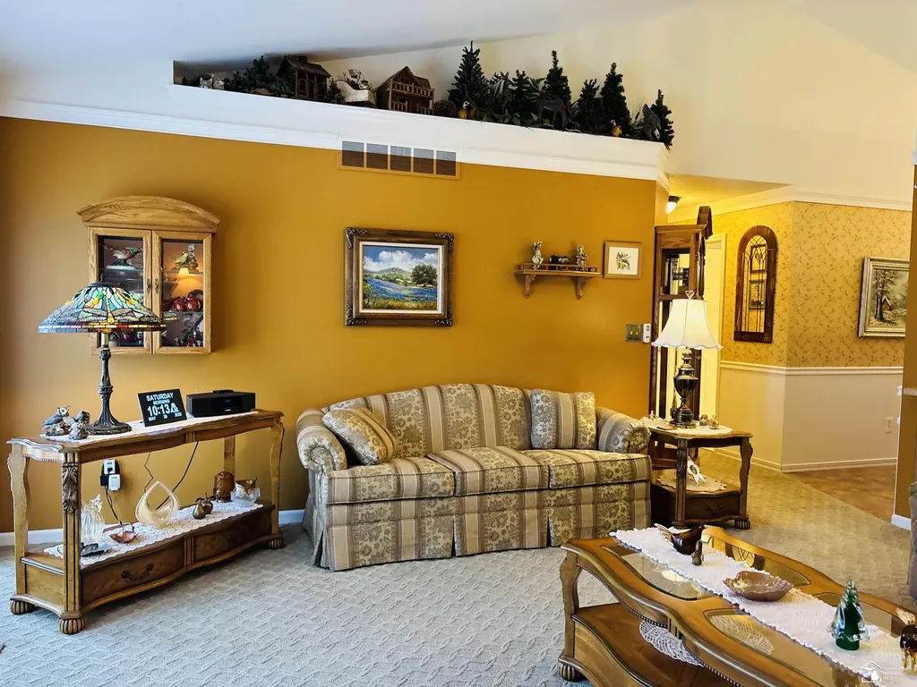 17029 Pintail Drive Brownstown Charter Township MI 48173