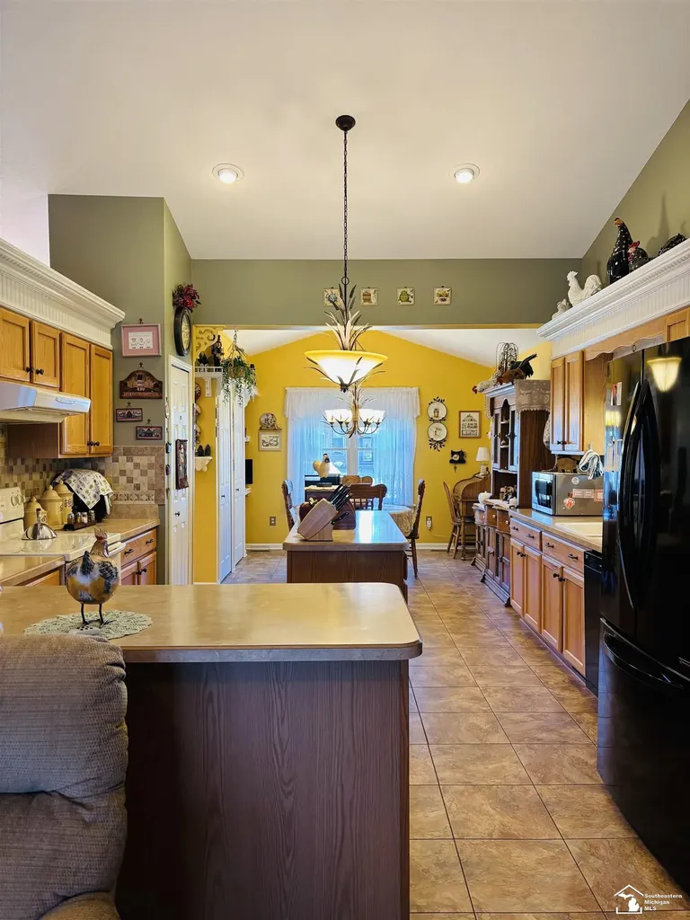 17029 Pintail Drive Brownstown Charter Township MI 48173