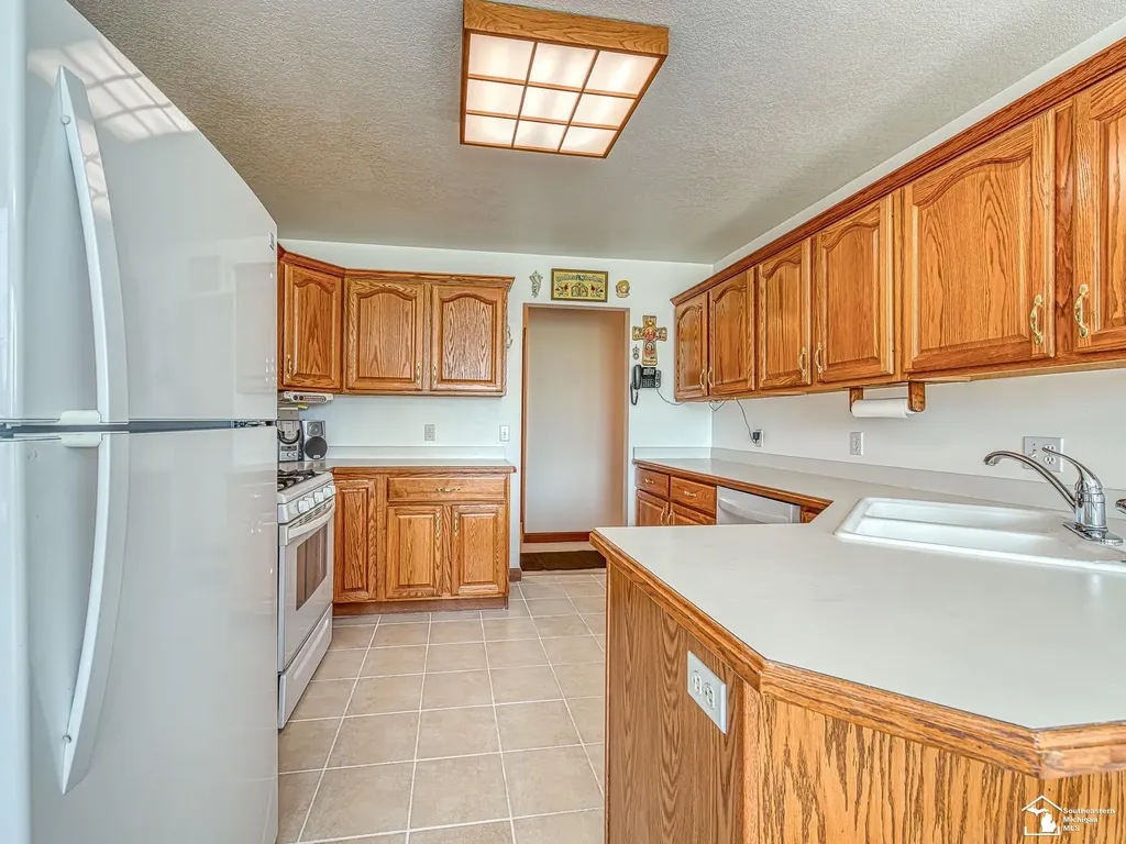 14320 Jonathon Road Monroe Charter Township MI 48161