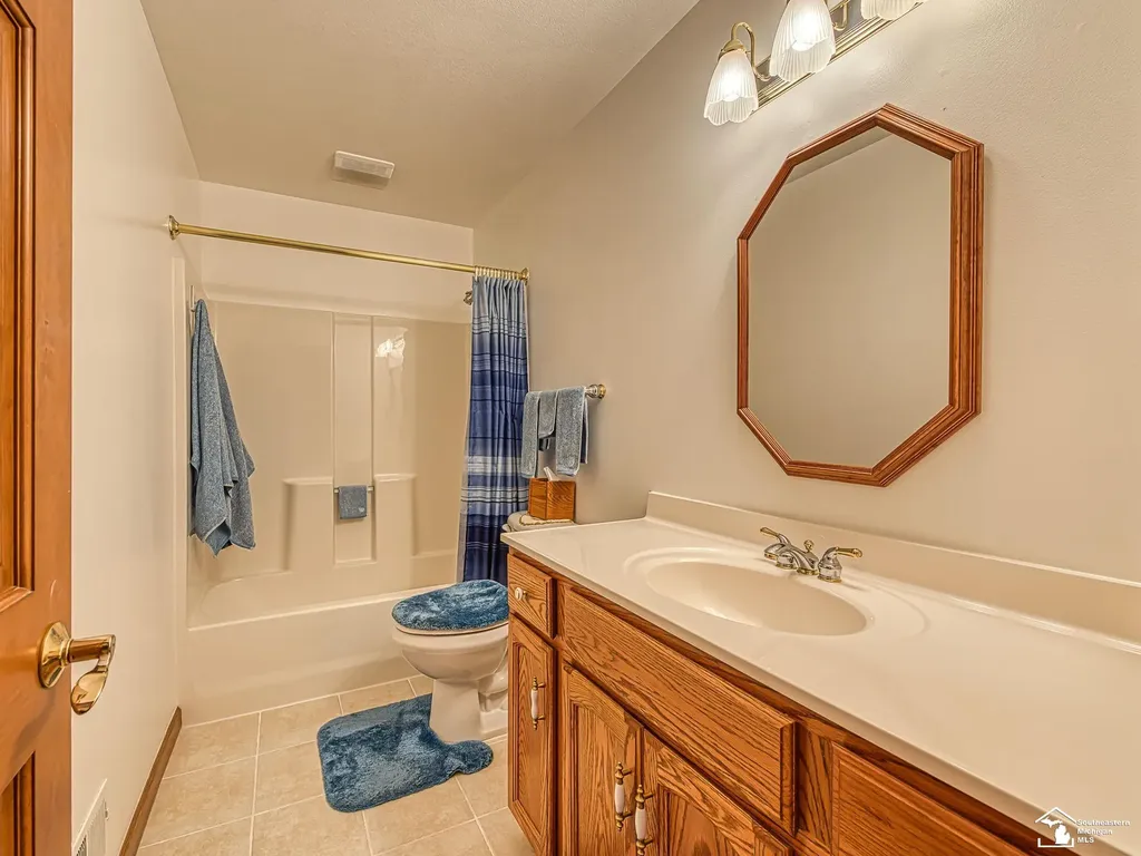 14320 Jonathon Road Monroe Charter Township MI 48161