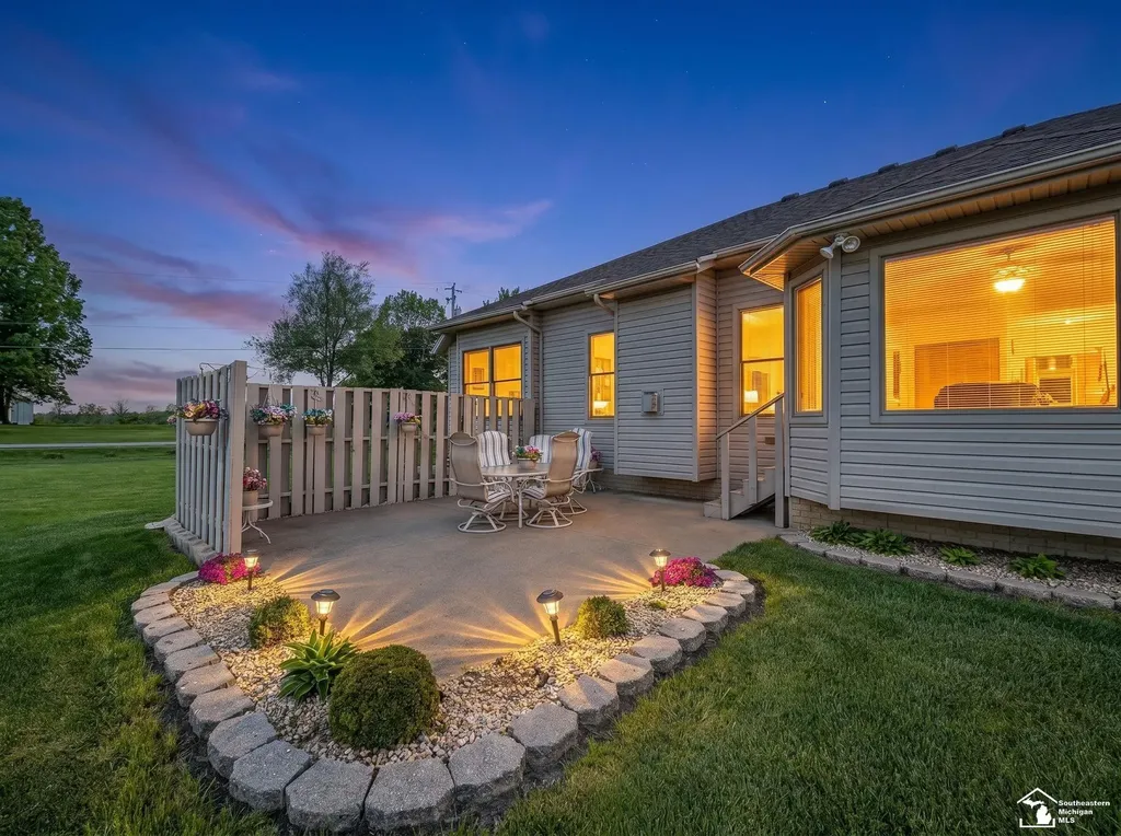 14320 Jonathon Road Monroe Charter Township MI 48161