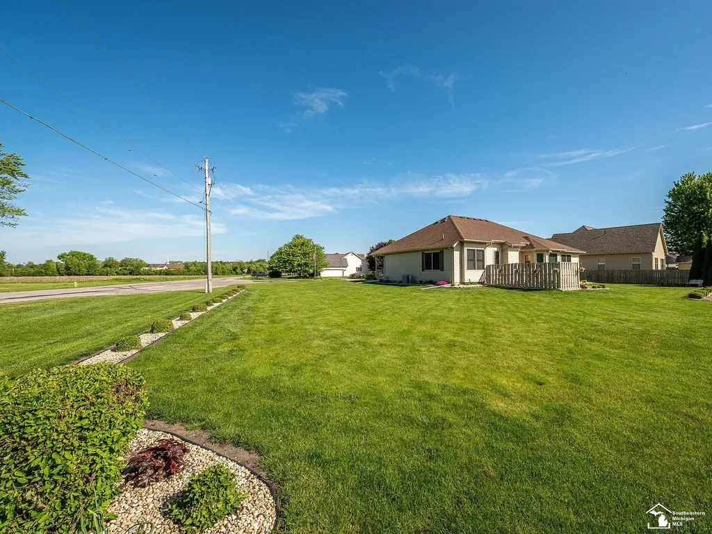14320 Jonathon Road Monroe Charter Township MI 48161