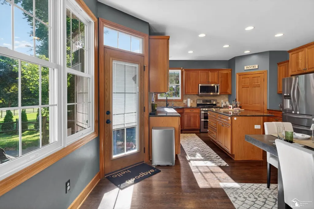 3350 Quail Hollow Drive Bedford Township MI 48144