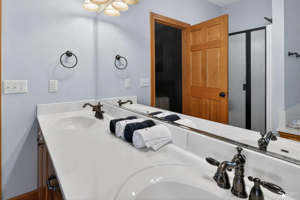 3350 Quail Hollow Drive Bedford Township MI 48144