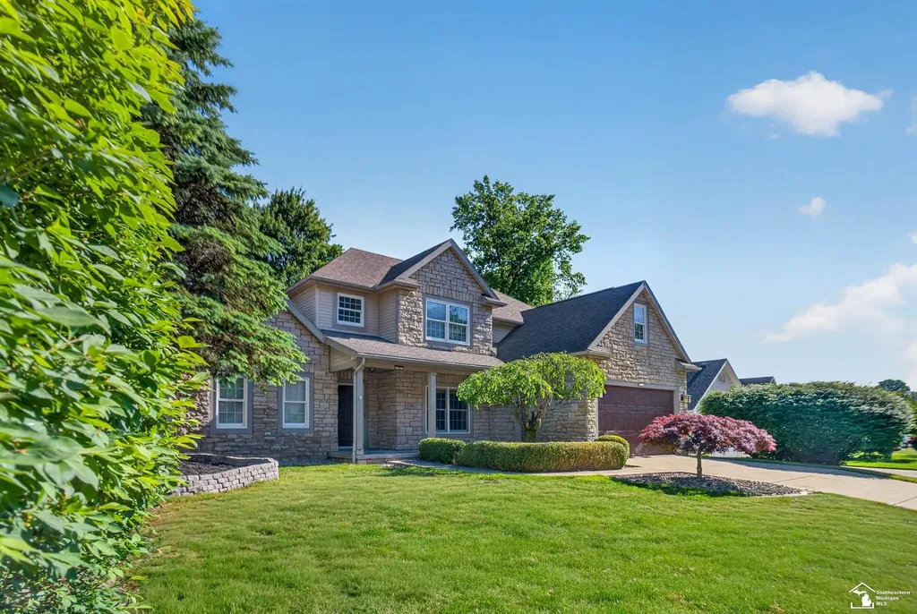 3350 Quail Hollow Drive Bedford Township MI 48144