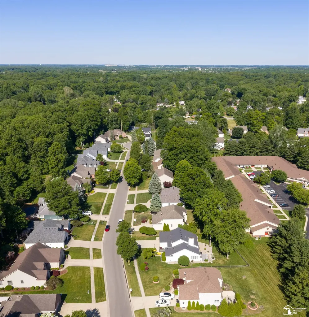 3350 Quail Hollow Drive Bedford Township MI 48144