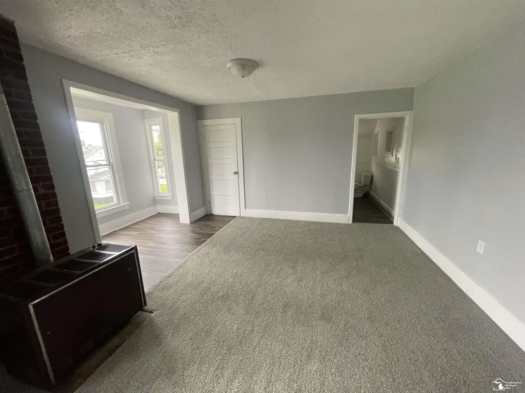 68 Navarre Street Monroe City MI 48161