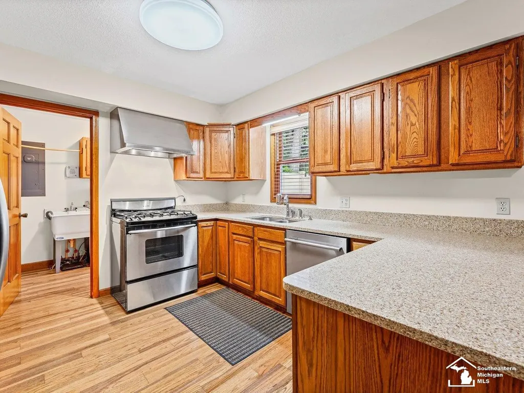 7058 Wildwood Drive Bedford Township MI 48182
