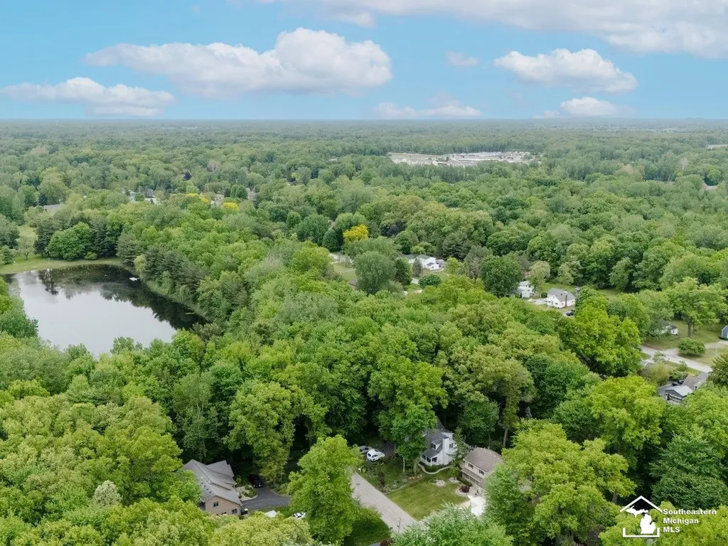 7058 Wildwood Drive Bedford Township MI 48182
