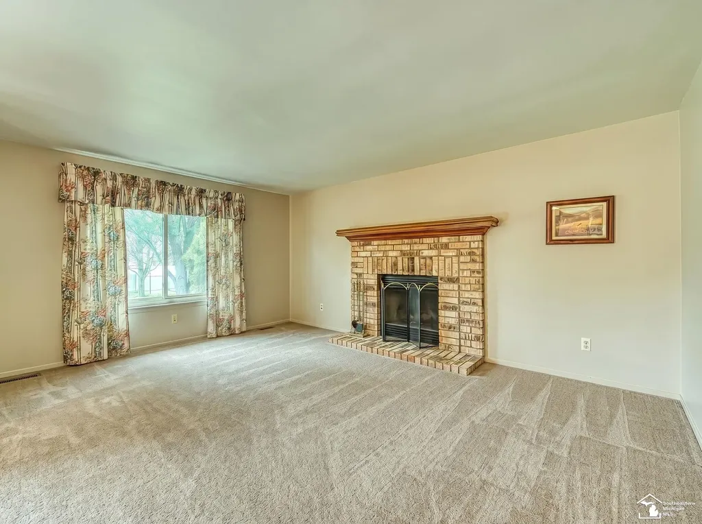 22262 Sherwood Lane Brownstown Charter Township MI 48134