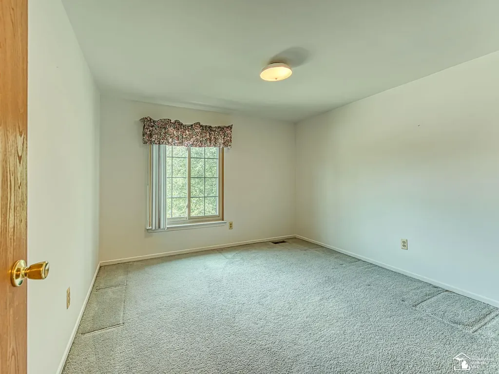 22262 Sherwood Lane Brownstown Charter Township MI 48134