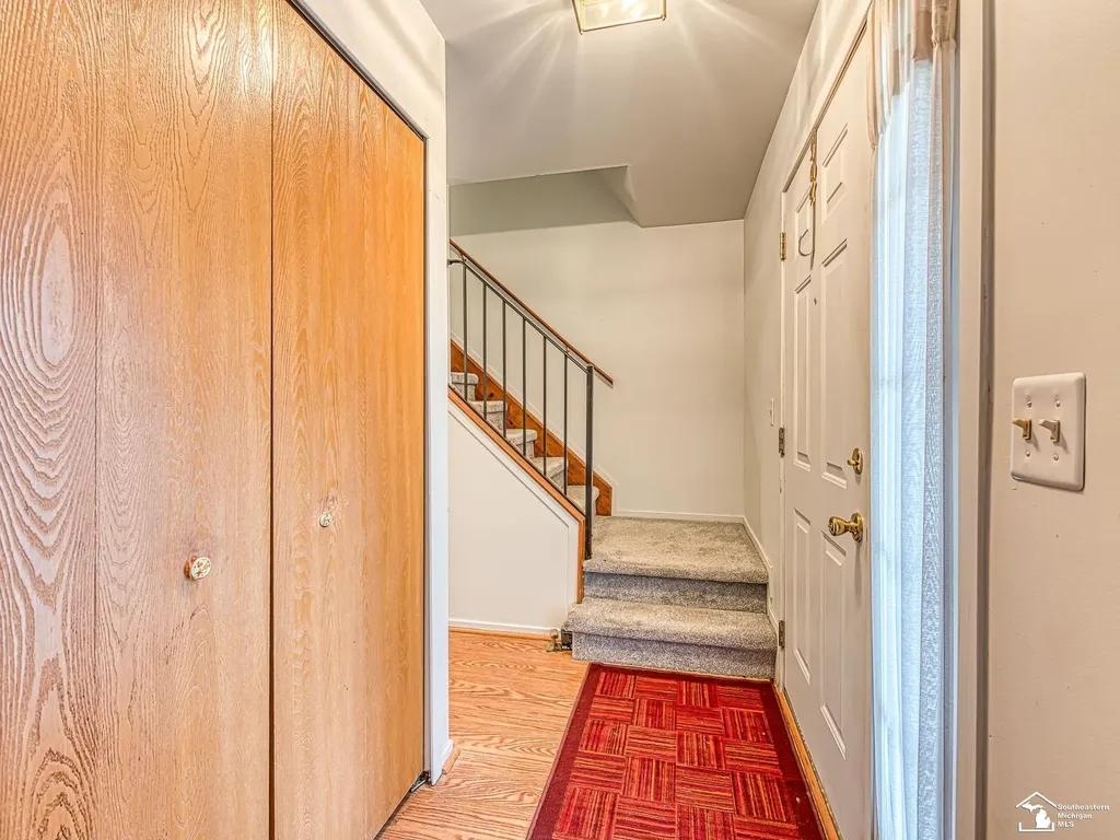 22262 Sherwood Lane Brownstown Charter Township MI 48134