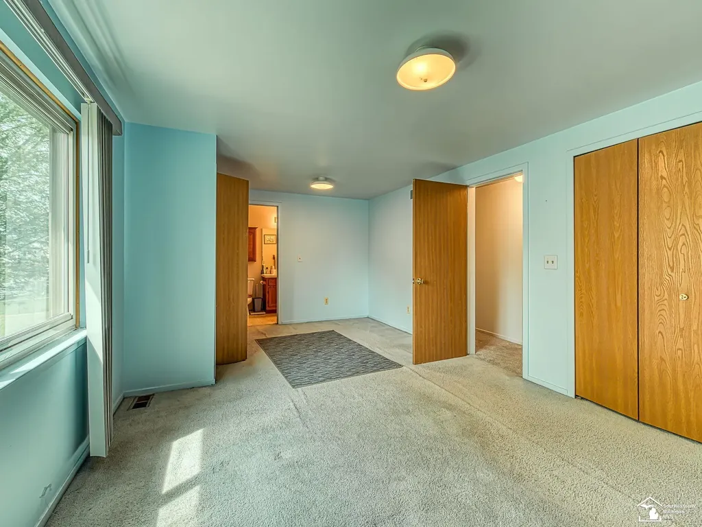 22262 Sherwood Lane Brownstown Charter Township MI 48134