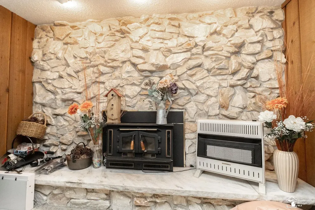 1372 Laurelhurst Drive Bedford Township MI 48182