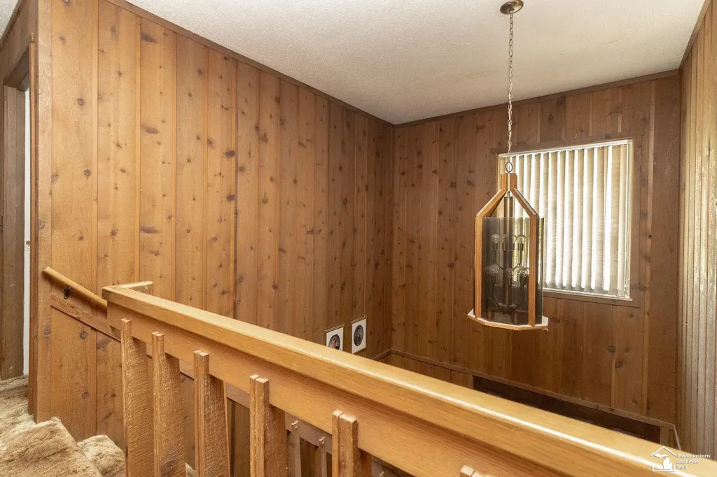 1372 Laurelhurst Drive Bedford Township MI 48182