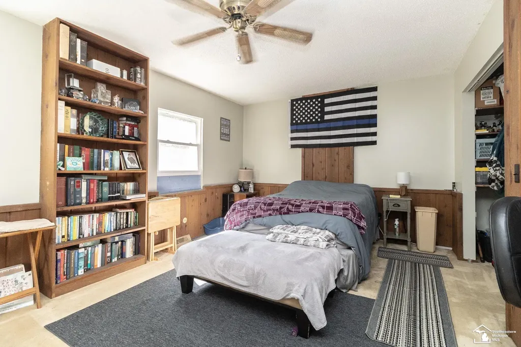 1372 Laurelhurst Drive Bedford Township MI 48182