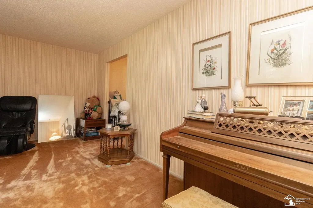 1372 Laurelhurst Drive Bedford Township MI 48182