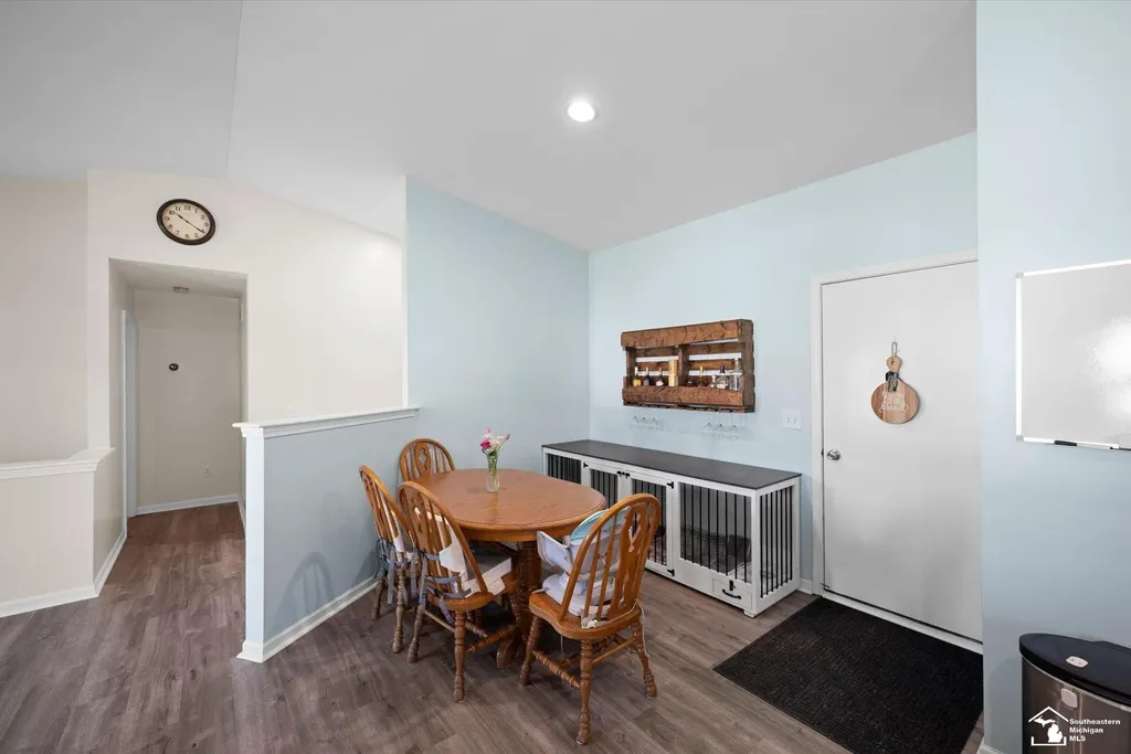 7040 Poplar Drive Ypsilanti Charter Township MI 48197