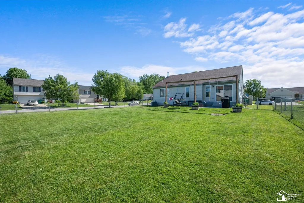 7040 Poplar Drive Ypsilanti Charter Township MI 48197
