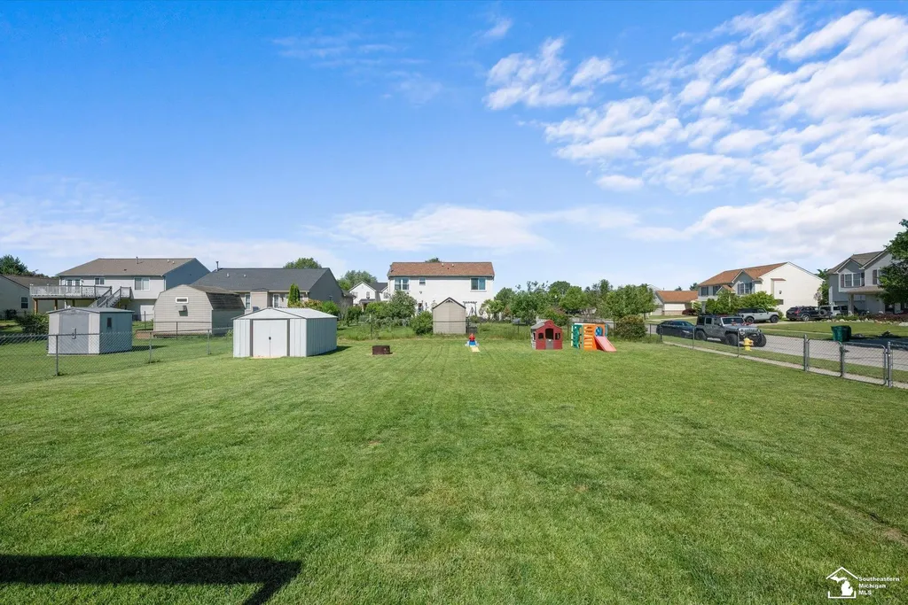 7040 Poplar Drive Ypsilanti Charter Township MI 48197