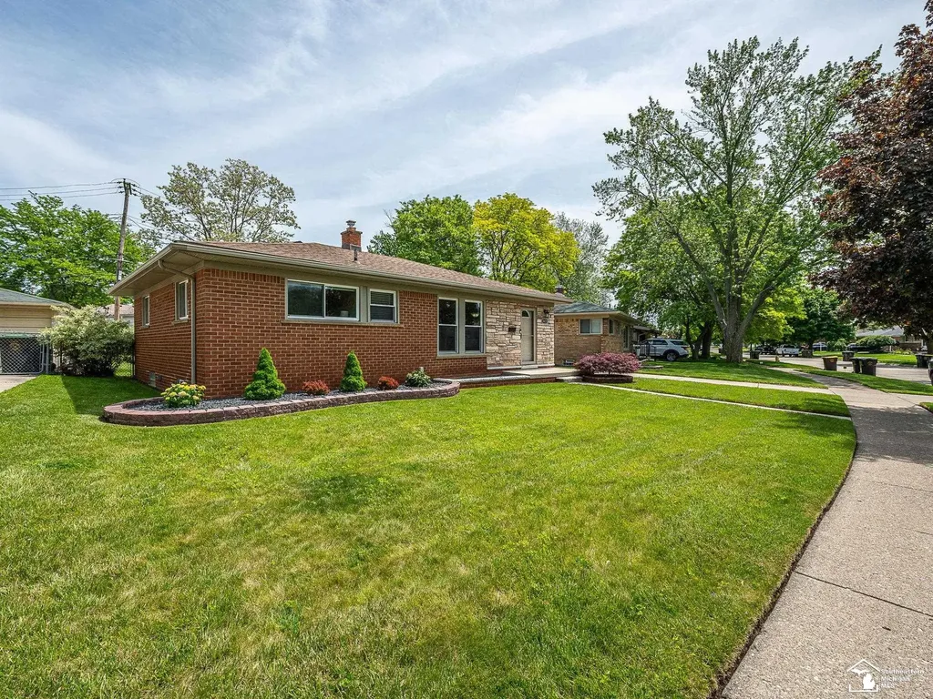 3421 Maidstone Avenue Trenton City MI 48183