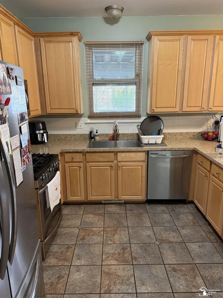 450 Mason Run Boulevard Monroe City MI 48162