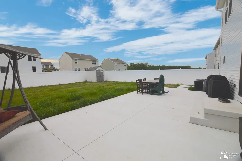 2239 Teton Avenue Frenchtown Township MI 48162