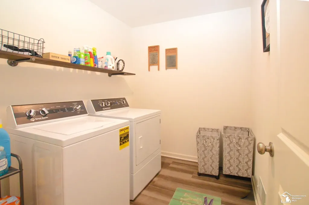 2239 Teton Avenue Frenchtown Township MI 48162