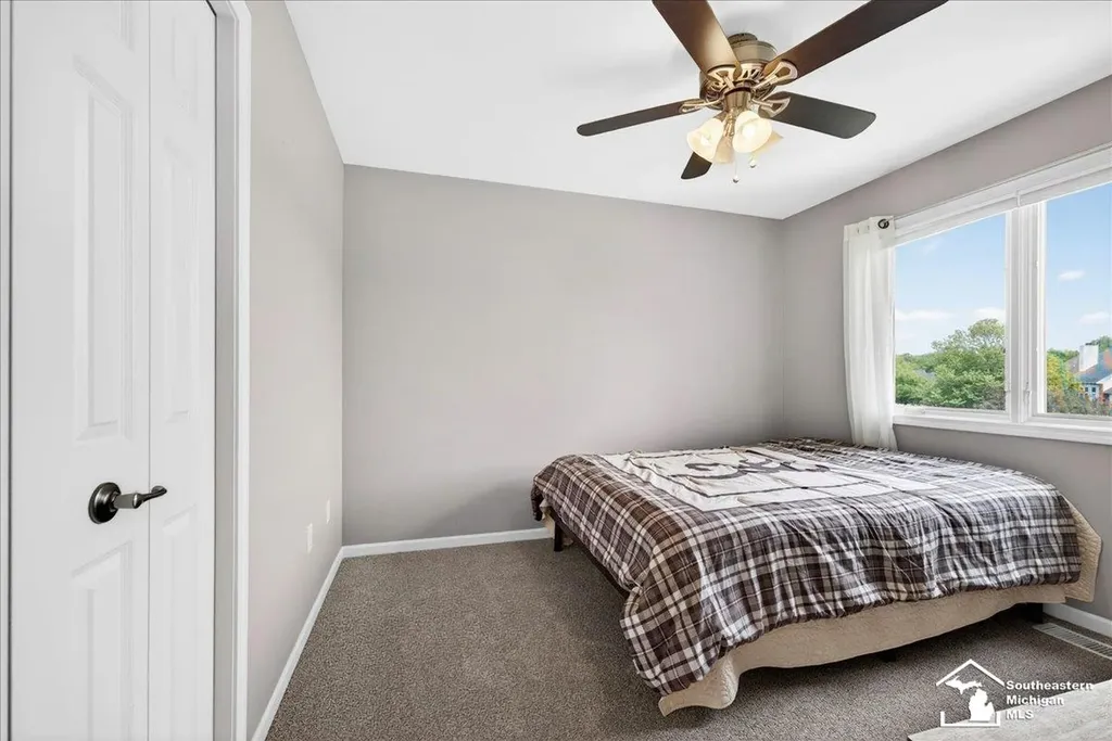 762 Valmont Drive Monroe City MI 48162